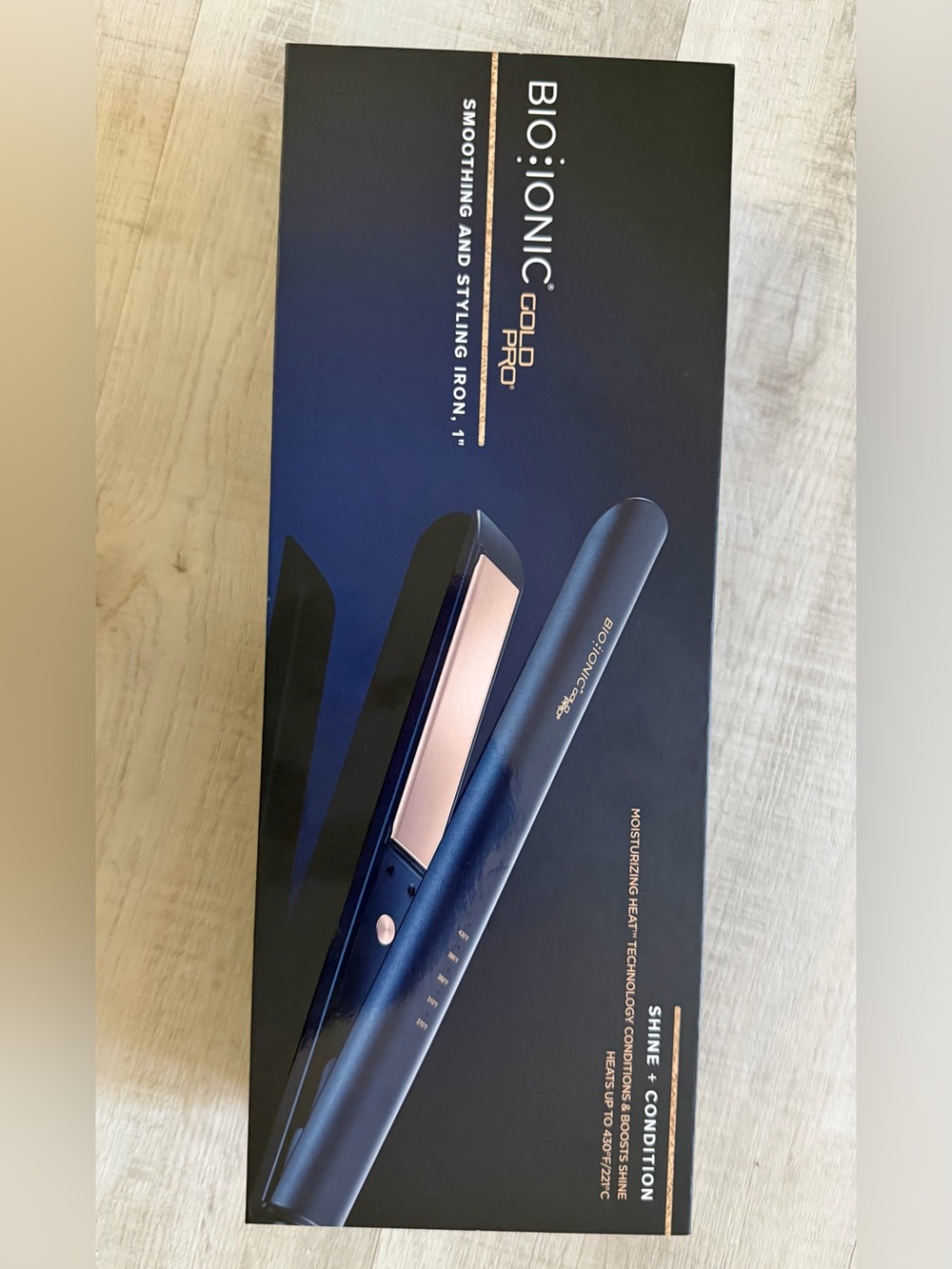 Bio Ionic 1" Color Pro Smoothing Flat Iron in Navy Blue